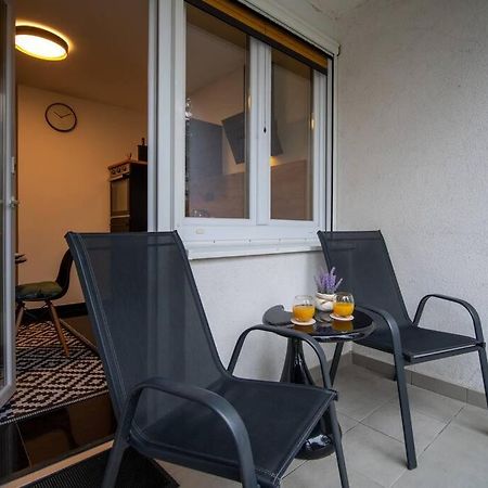 Apartment Hesa- 4 Star Apartment Rijeka Exterior photo